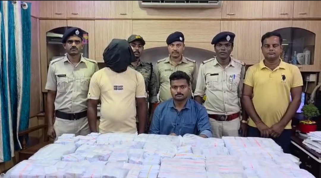 পুলিশের জালে ৩০ লক্ষ টাকার জাল লটারি, গ্রেপ্তার ১